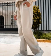 Jogger recto clásico washington beige | Unisex