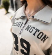 Polera cuello camisero beige | Unisex - Imagen 5