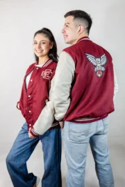 Casaca de promoción sin corte rojo