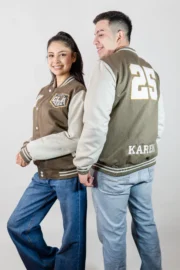 Casaca de promoción sin corte beige - Imagen 8